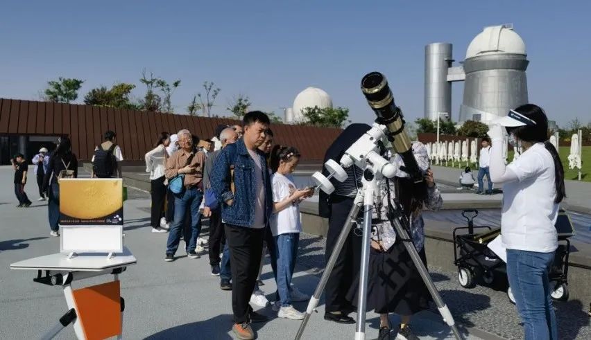 邂逅星空 精彩呈现——上海天文馆推出系列观测活动