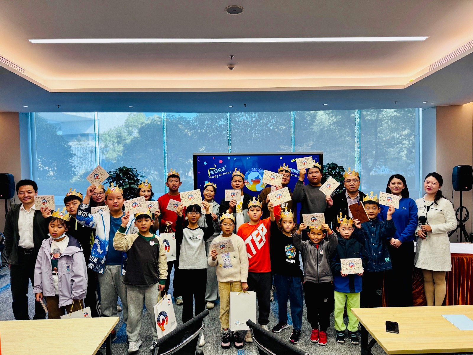 上海科技馆举办“遇见@科学家——致敬彭士禄院士”特别活动