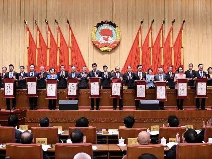 上海科技馆馆长倪闽景荣获民进中央2025年参政议政成果奖励